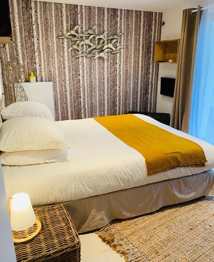 Bed and Breakfast Le 19 Séné Esterno foto